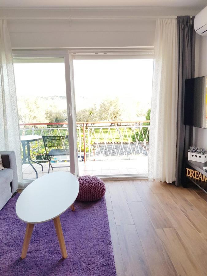 Apartman Luka Novigrad Istria Exteriör bild